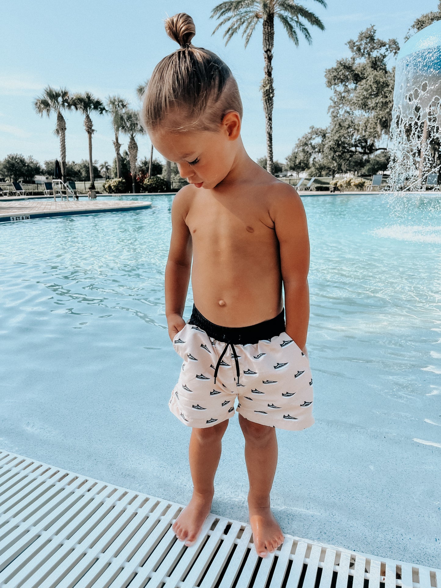 NIXY SWIM