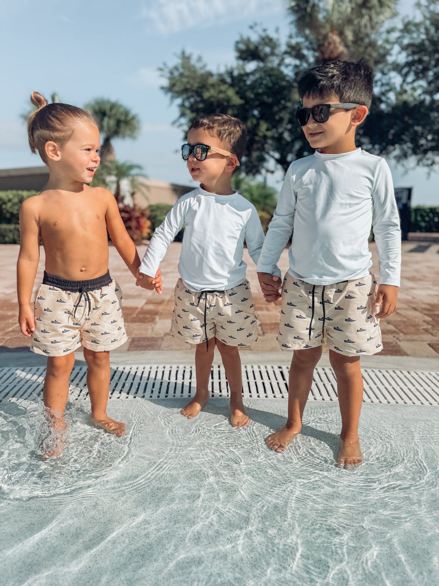 NIXY SWIM