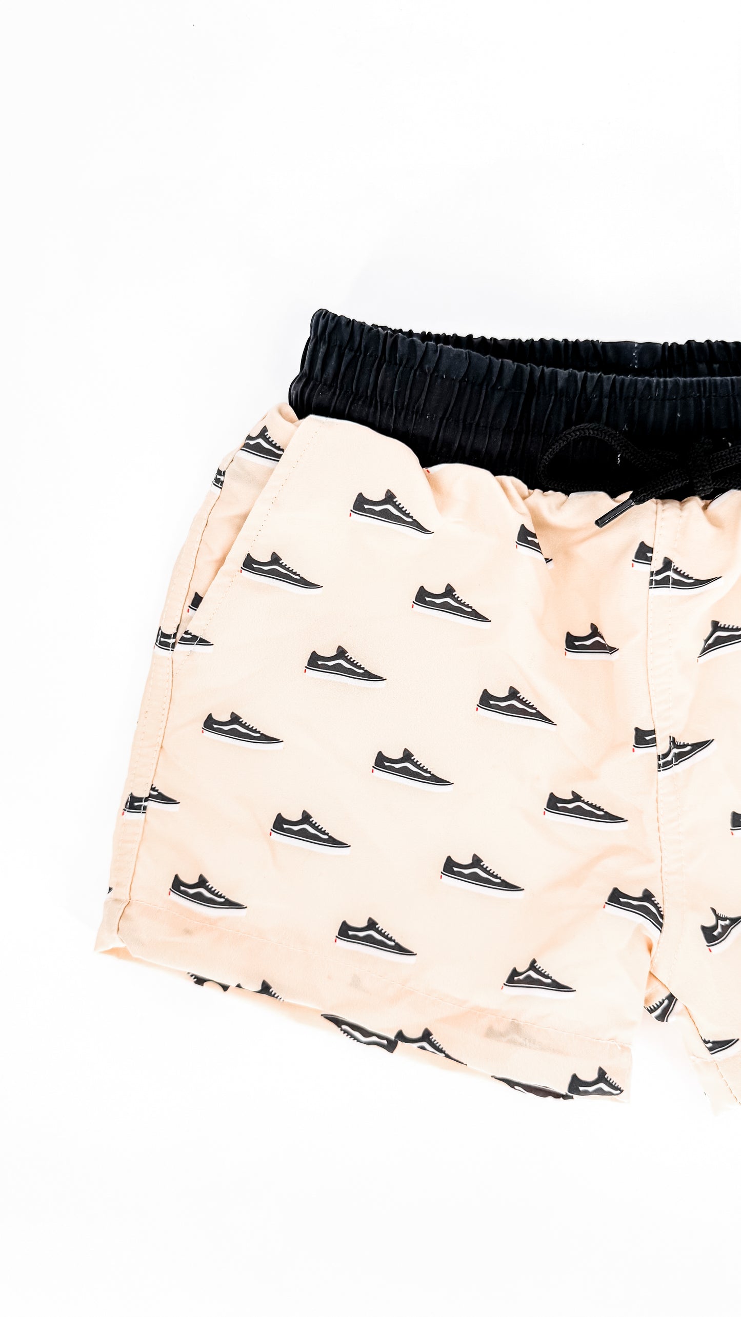 NIXY SWIM