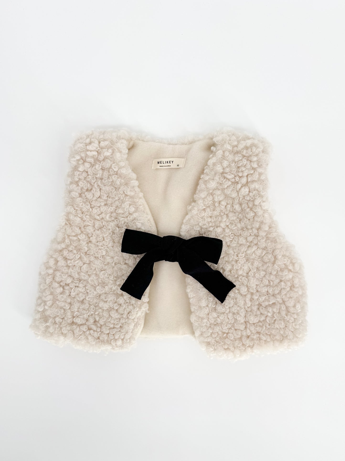 Sherpa bow vest