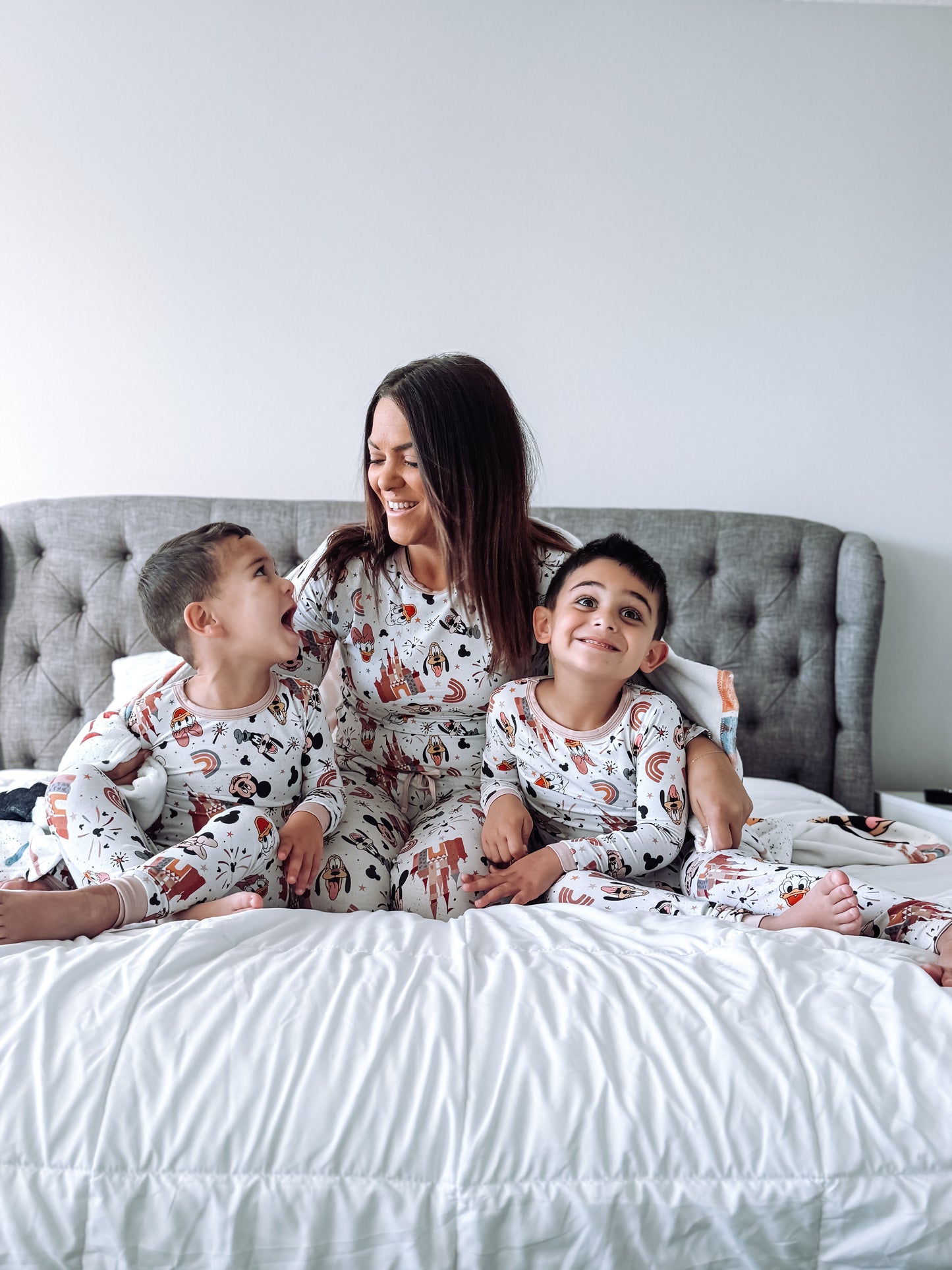 Adult 2 piece Magic collection